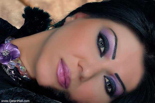 106_1_Qatar-Make-up-Artist-1.jpg